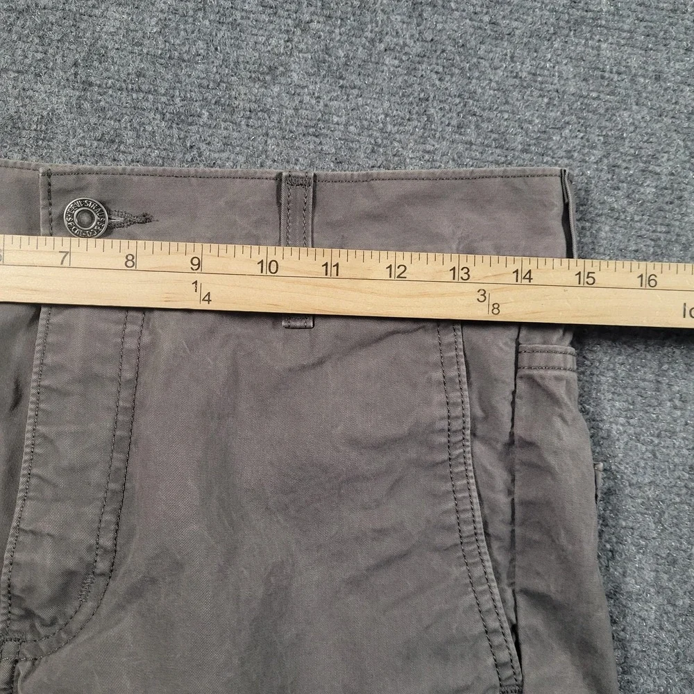 Levi Strauss Pants Mens 29x32 Gray Chino Flat Front Straight Leg‎ Casual Cotton